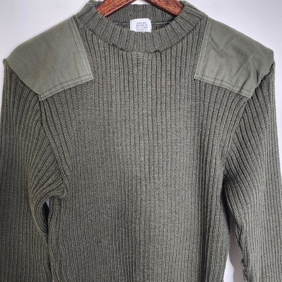 Vintage U.S.M.C. Shade Olive Green Knitted Wool Ribbed Men's Sweater Size 38 - Picture 4 of 10